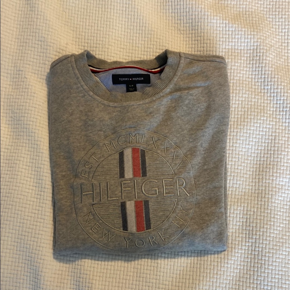 Tommy Hilfiger Gray Sweatshirt